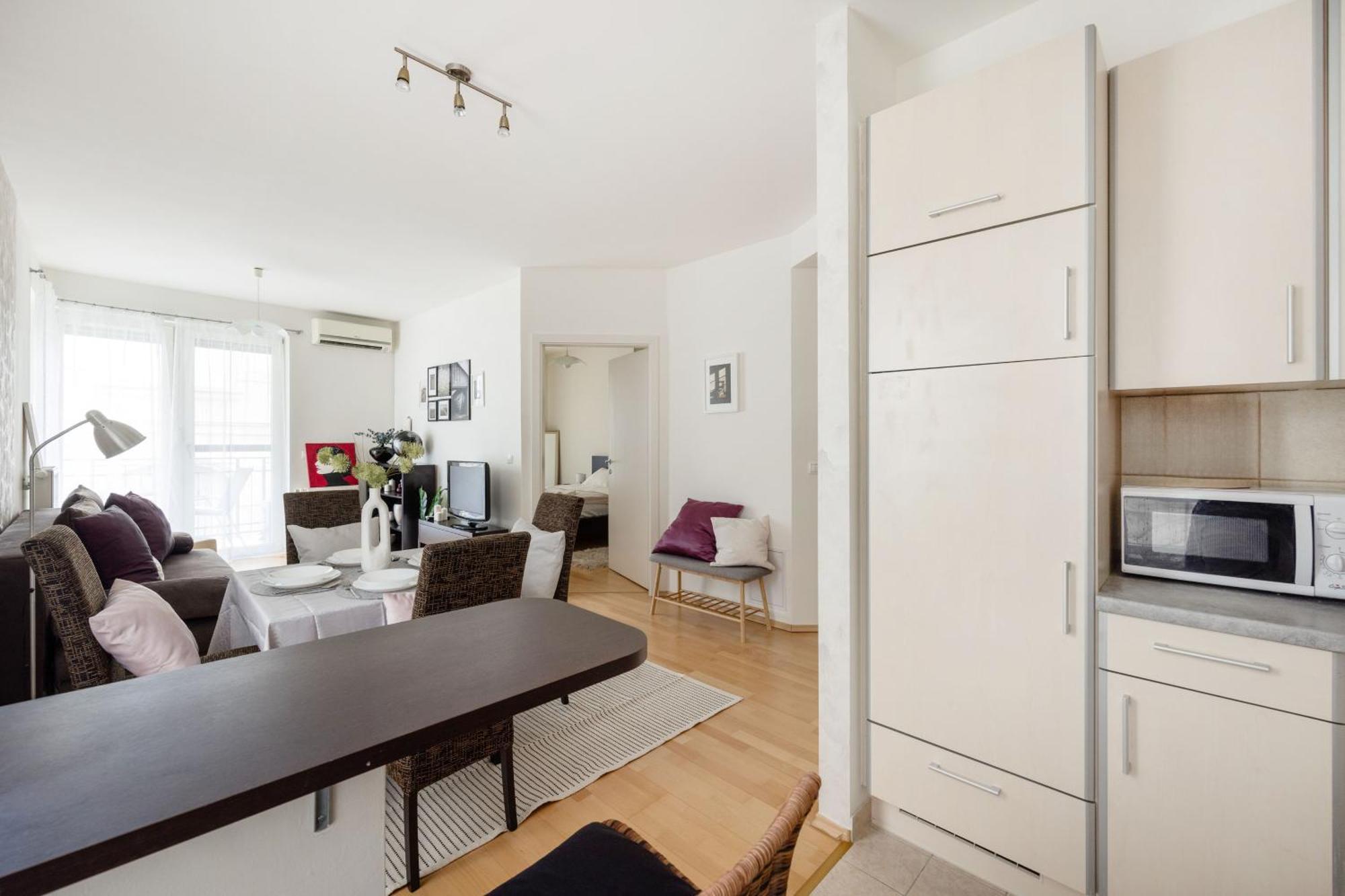 Bright And Central Apartment With Balcony بودابست المظهر الخارجي الصورة